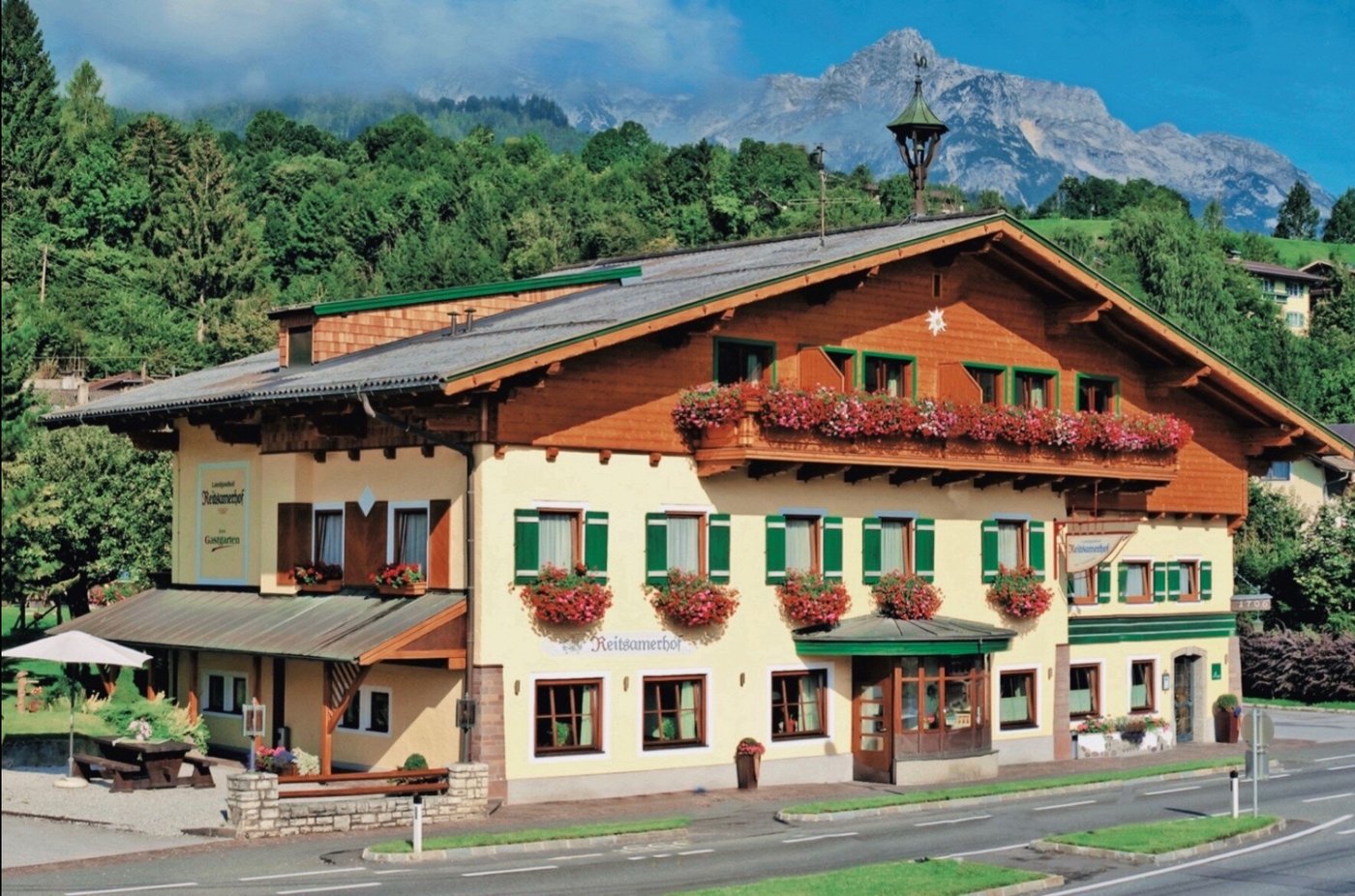 LANDGASTHOF REITSAMERHOF - Updated 2024 Prices (Werfen, Austria)