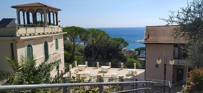 OASI REGINA PACIS - B&B Reviews (Santa Margherita Ligure, Italy)