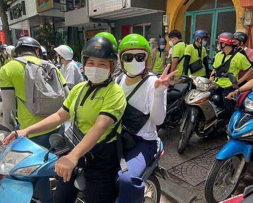 ho chi minh scooter tour