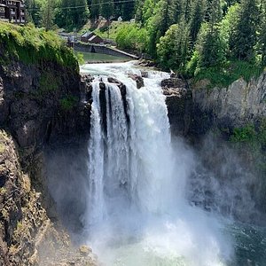 It's happening again: Inside Western Washington's 'Twin Peaks' tourism