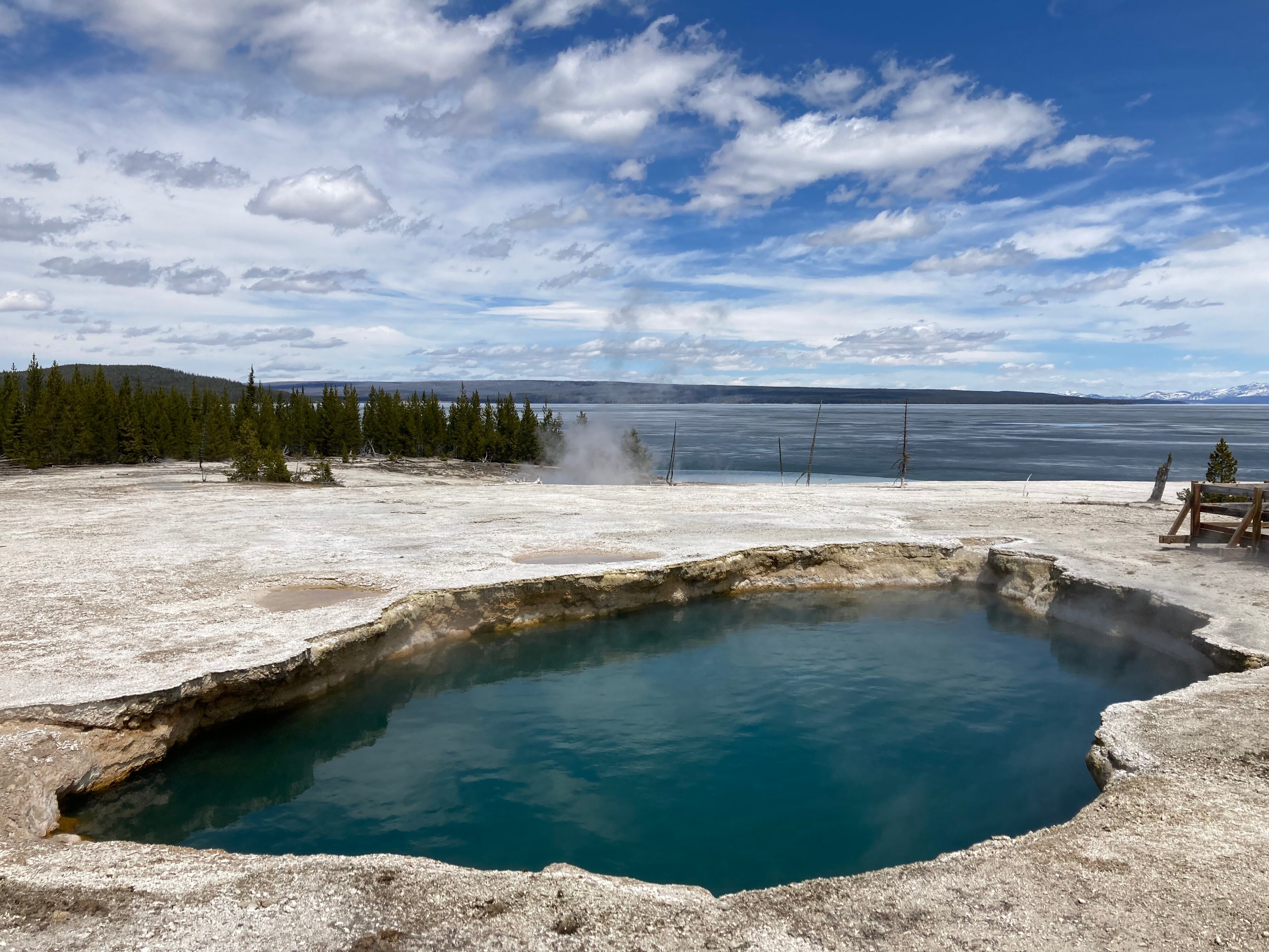 West Thumb Geyser Basin – So Unique! – Anne's Travels