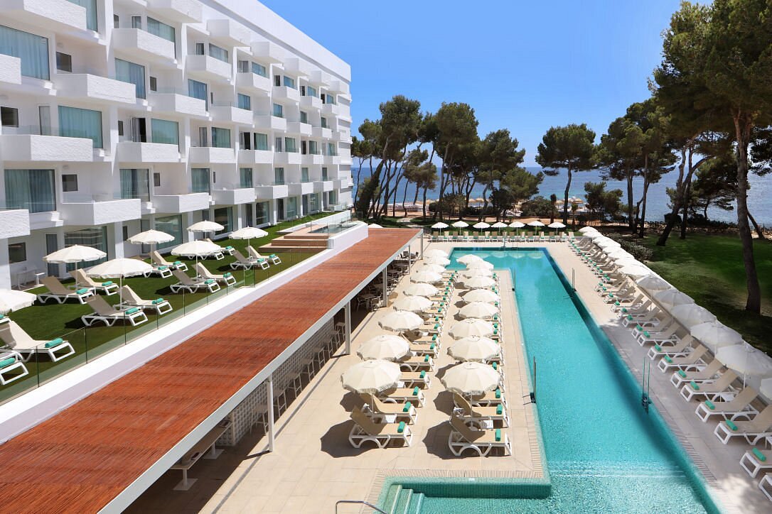 Iberostar Selection Santa Eulalia Ibiza, hotel en Ibiza