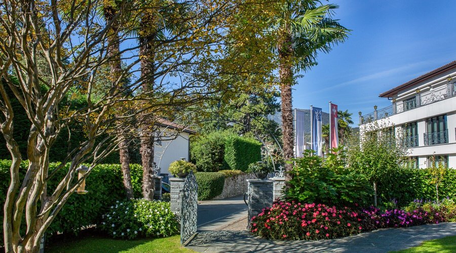 Garten des hoteleigenen Restaurants "Albarella"
