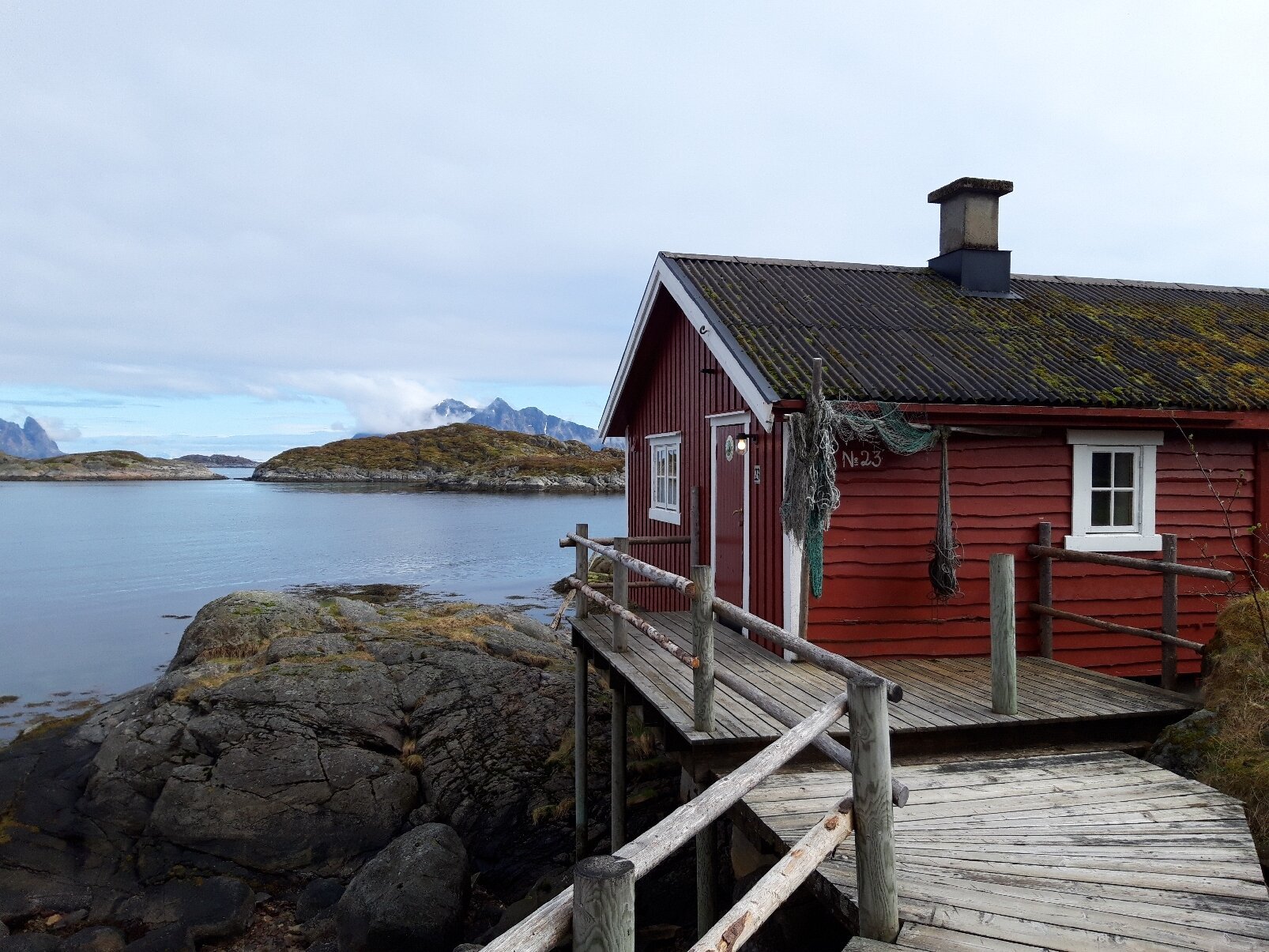 SVINOYA RORBUER (Svolvaer, Noorwegen) - Foto's, Reviews En ...