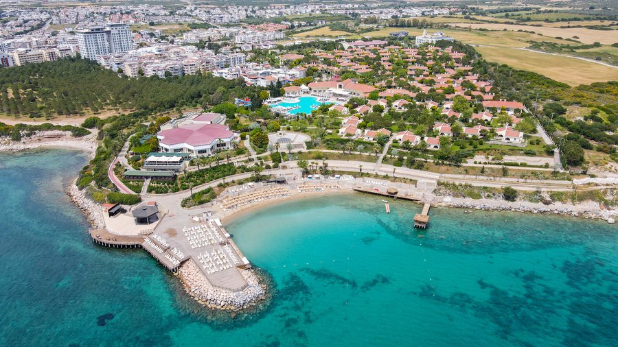 Huzuru arayanların adresi 
Anadolu Hotels Didim Club
