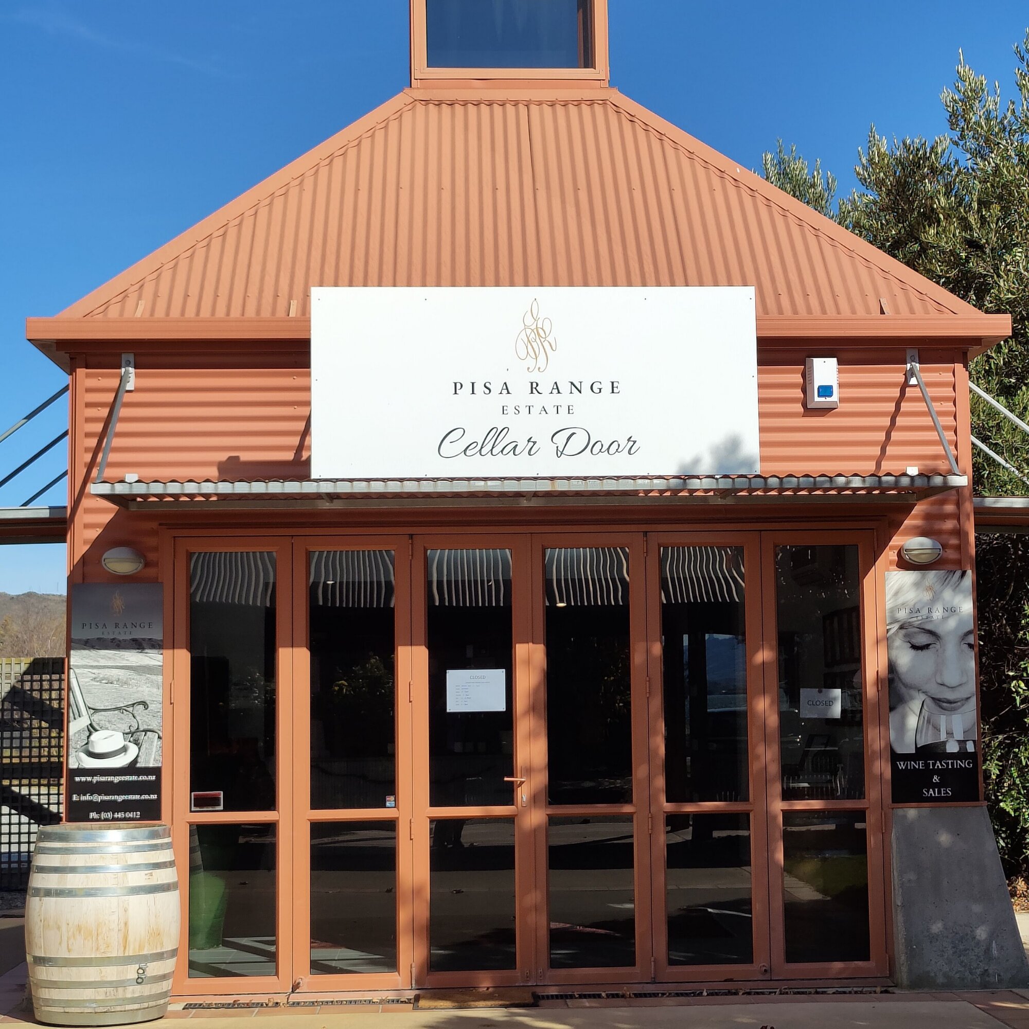 Pisa Range Estate Cellar Door