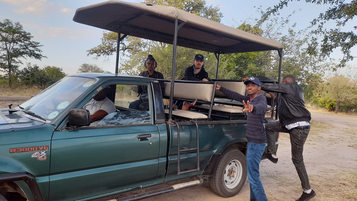 Game Drive - Zambia Victoria Falls