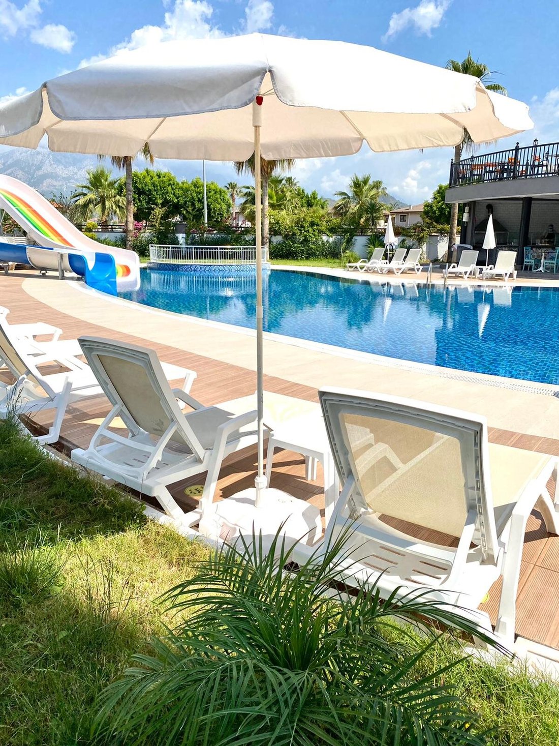 Istanbul Beach Hotel Pool: Pictures & Reviews - Tripadvisor