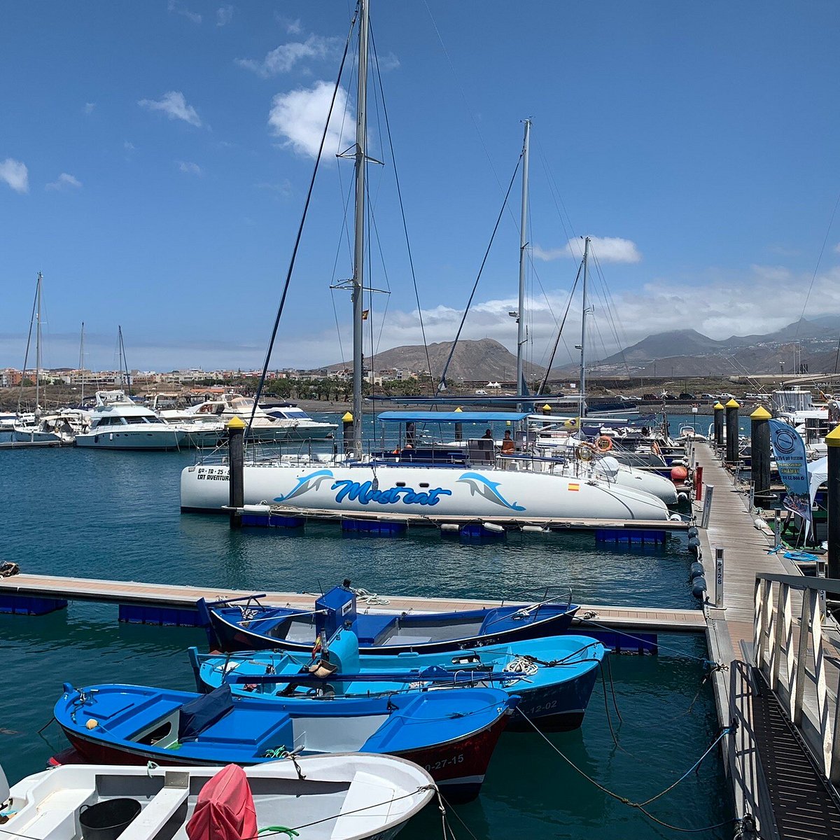 catamaran sailing adeje