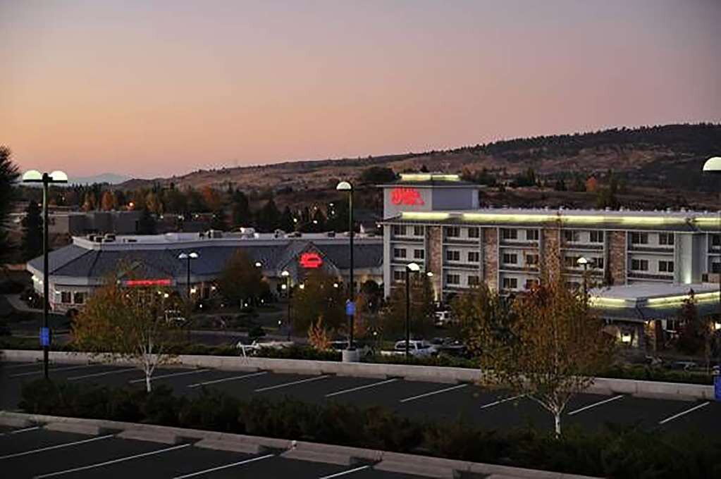 Hotel photo 45 of Shilo Inns Klamath Falls.
