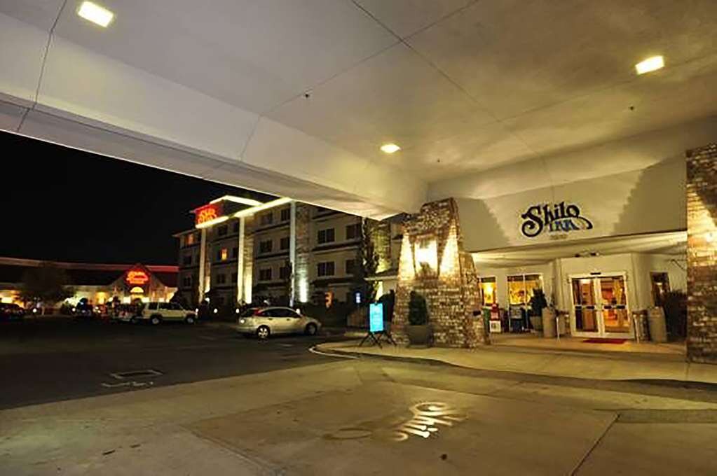 Hotel photo 44 of Shilo Inns Klamath Falls.