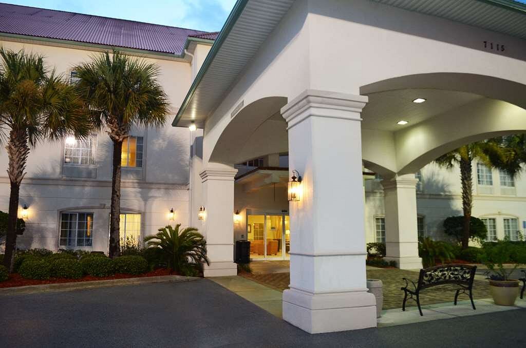 La Quinta Inn &amp; Suites by Wyndham Panama City Beach, hotel in Panama City Beach