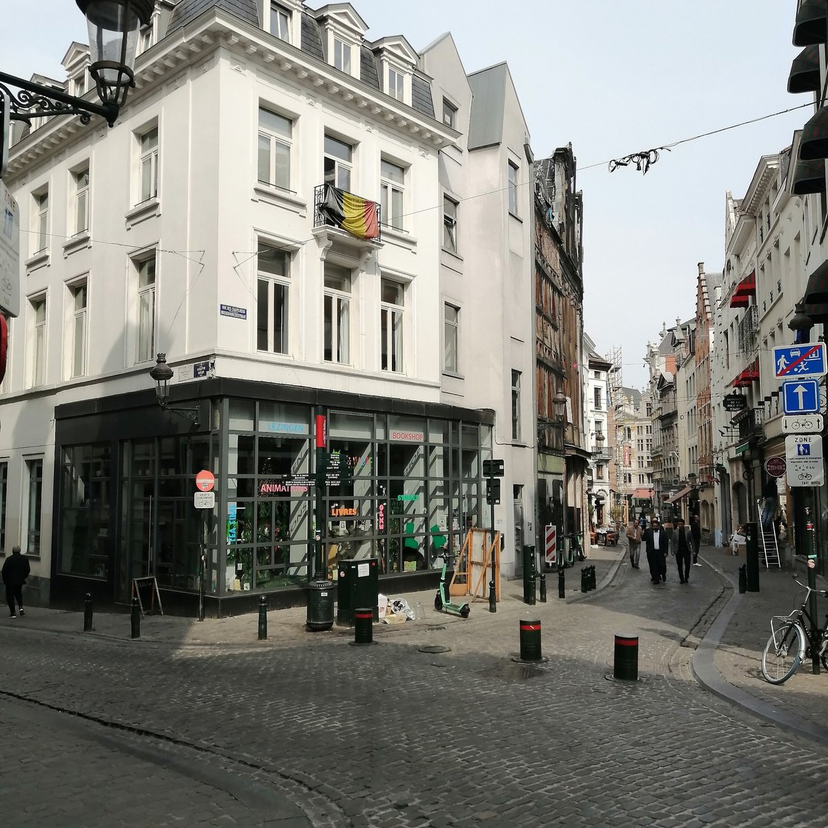 LE WOLF, LA MAISON DE LA LITTERATURE DE JEUNESSE (Brussels) - 2022 What ...