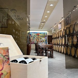 21 ottime idee su Cantina dei Vini