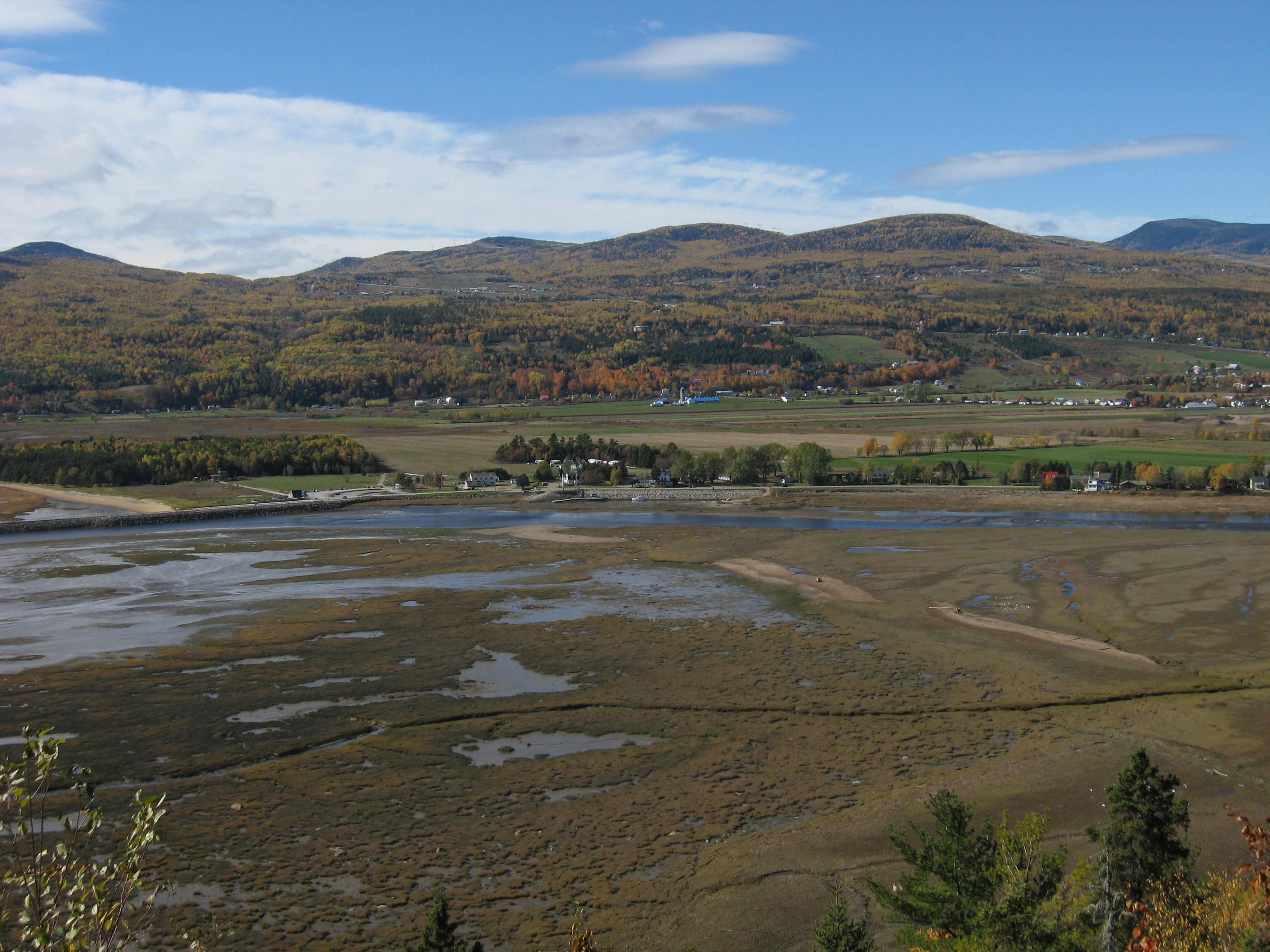 Poster Baie-Saint-Paul, Charlevoix 2024 en été