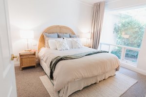 Room & Suite