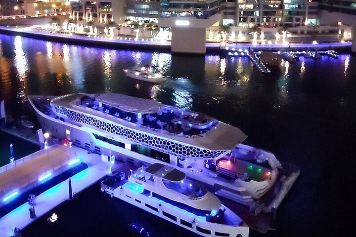 lotus mega yacht dinner cruise reviews