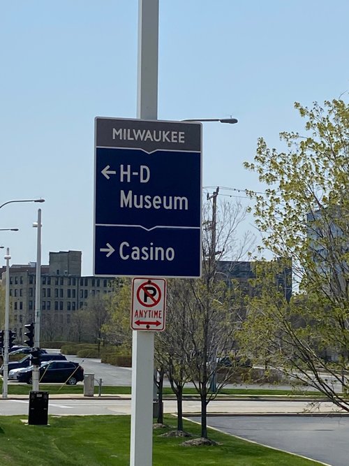 Milwaukee review images