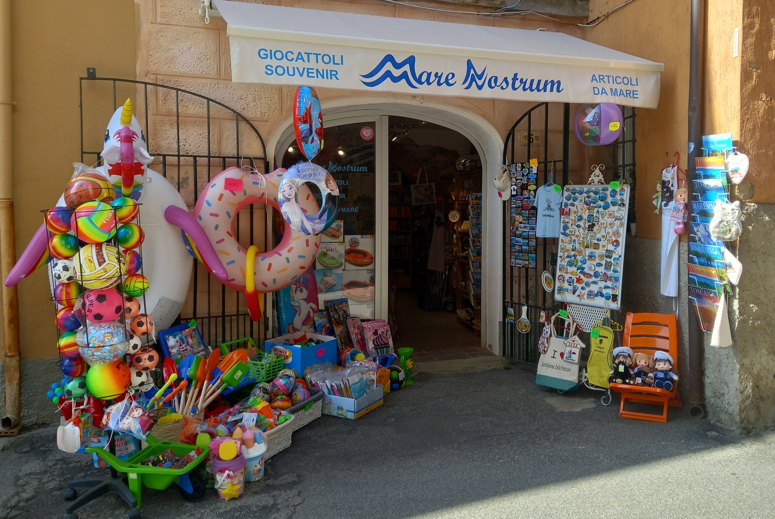 THE 5 BEST Castiglione Della Pescaia Gift & Specialty Shops (2023)