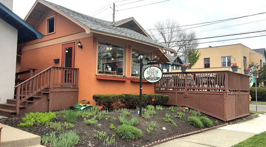 Barb's Soup's On Cafe