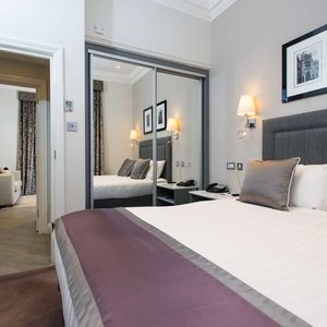 victoria palace bedrooms