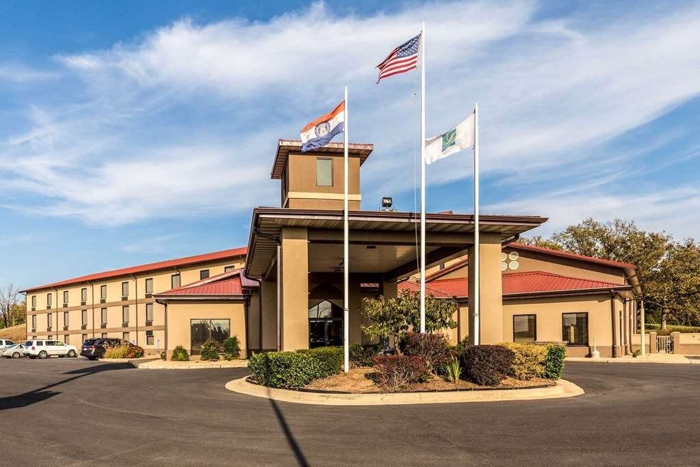 Quality Inn Prices And Motel Reviews West Plains Mo