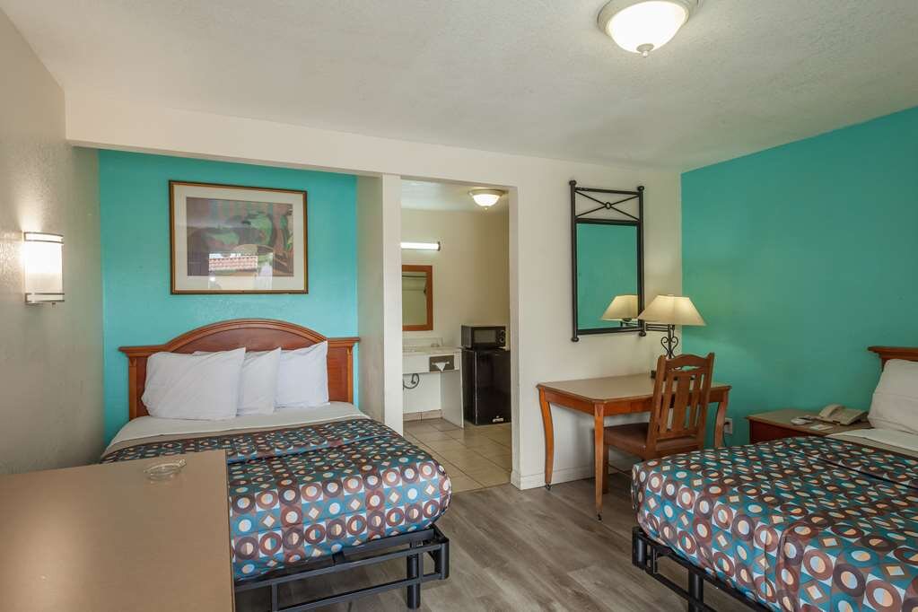 Hotel photo 23 of Vagabond Inn Hemet.