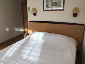 Room & Suite