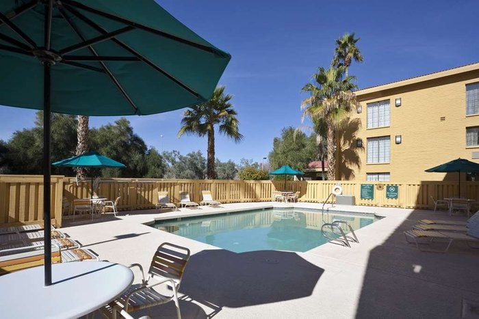 La Quinta Inn By Wyndham Phoenix Sky Harbor Airport - Updated 2024 