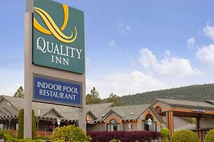 Quality Inn Merritt in Merritt, image may contain: Hotel, Building, Resort, Inn