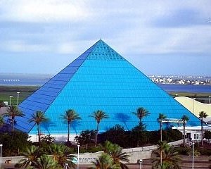 AquariumPyramidx