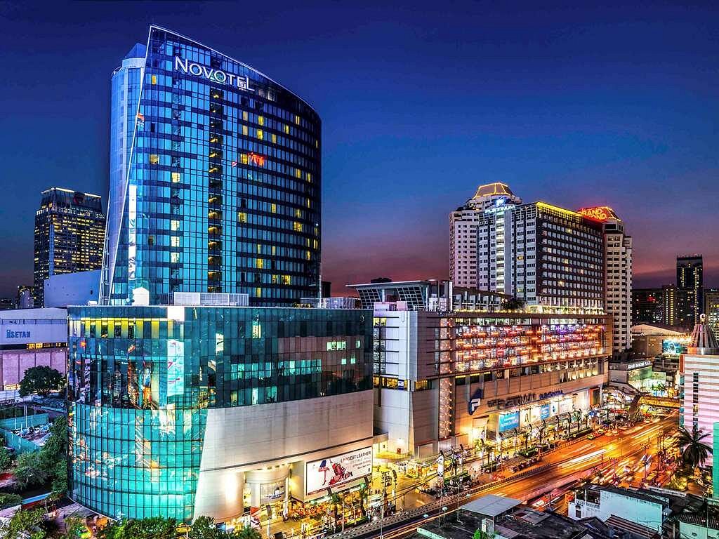 諾富特曼谷鉑金酒店，位於曼谷的飯店