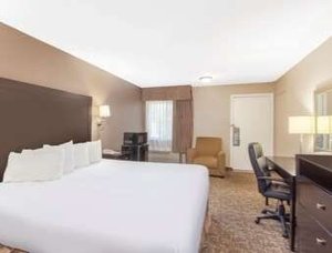 Zimmer und Suite
