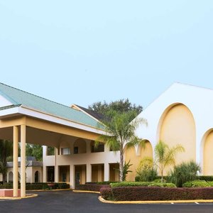 Welcome to the Days Inn Crystal River
