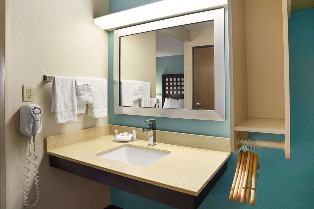 Hotel photo 31 of Baymont by Wyndham Fort Smith.