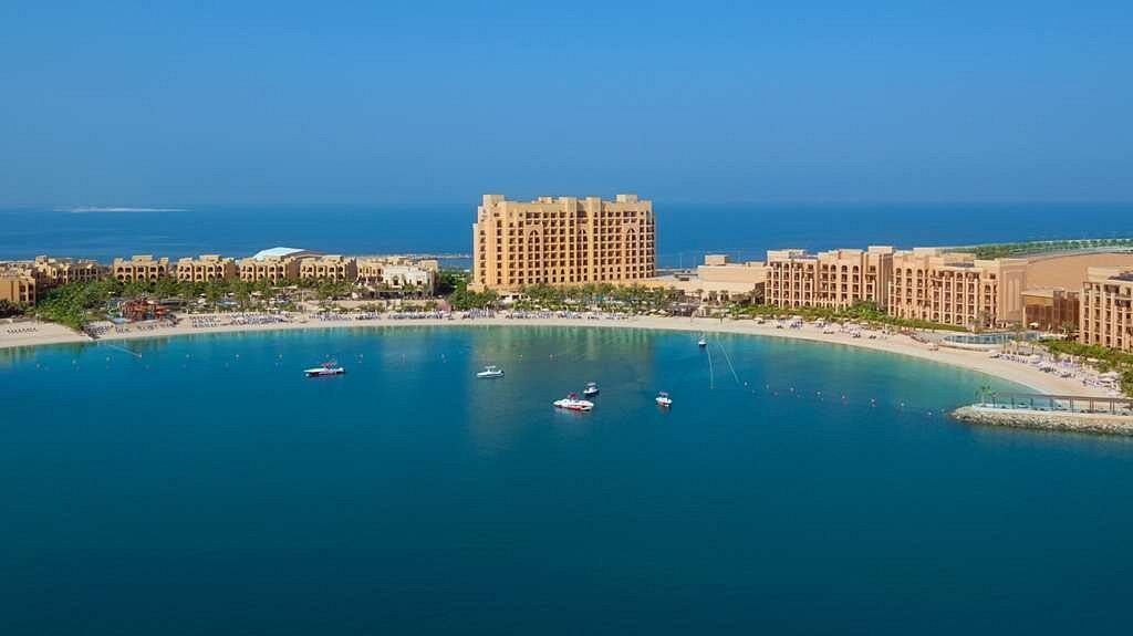 DoubleTree by Hilton Resort &amp; Spa Marjan Island, hotel en Medio Oriente