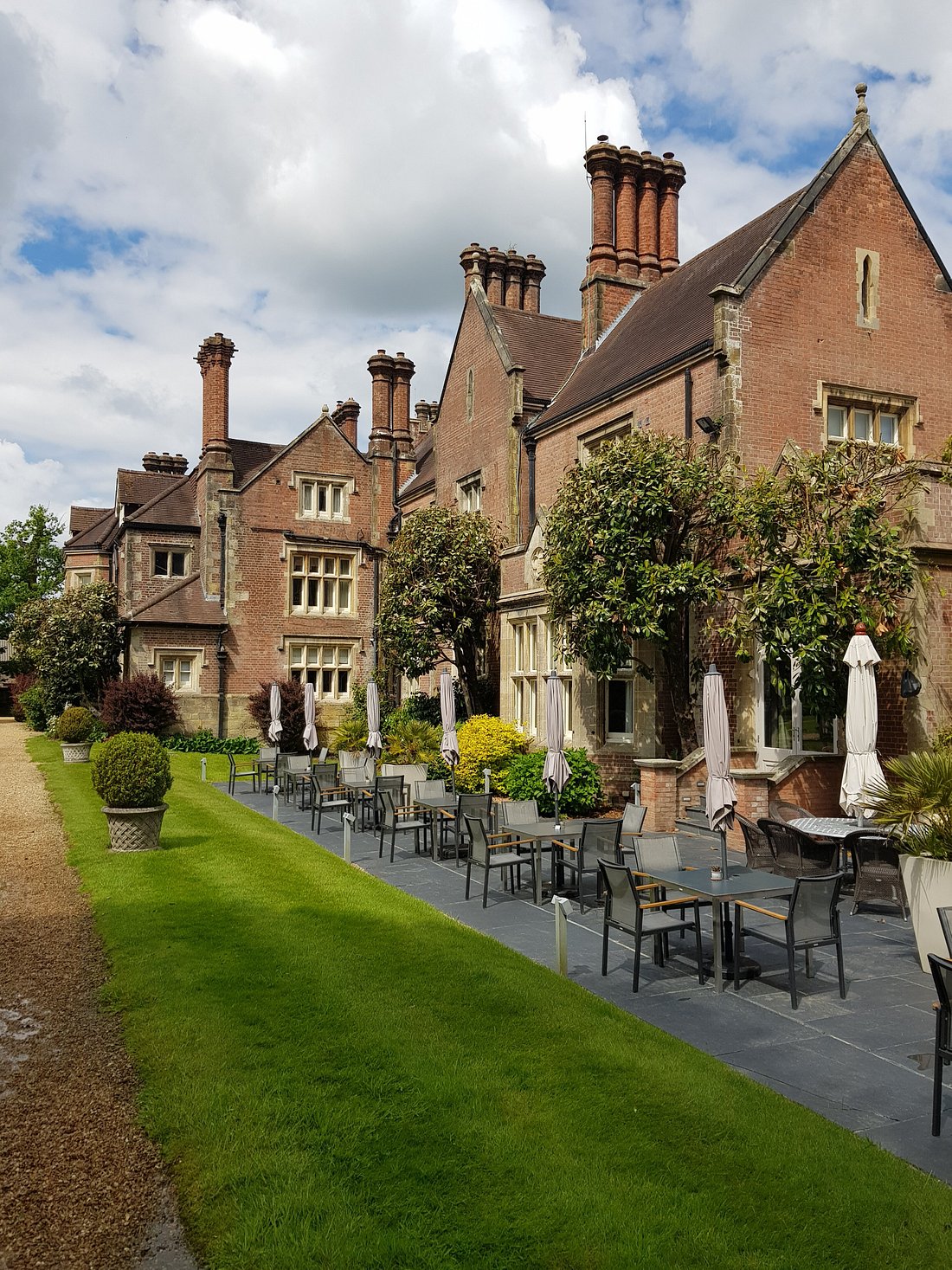 ALEXANDER HOUSE HOTEL & UTOPIA SPA Updated 2022 (East Grinstead)