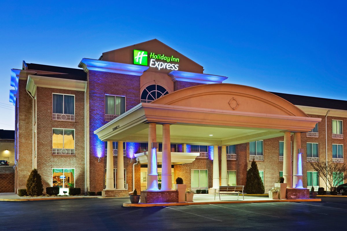 HOLIDAY INN EXPRESS & SUITES LONDON, AN IHG HOTEL $100 ($̶1̶2̶4̶ ...