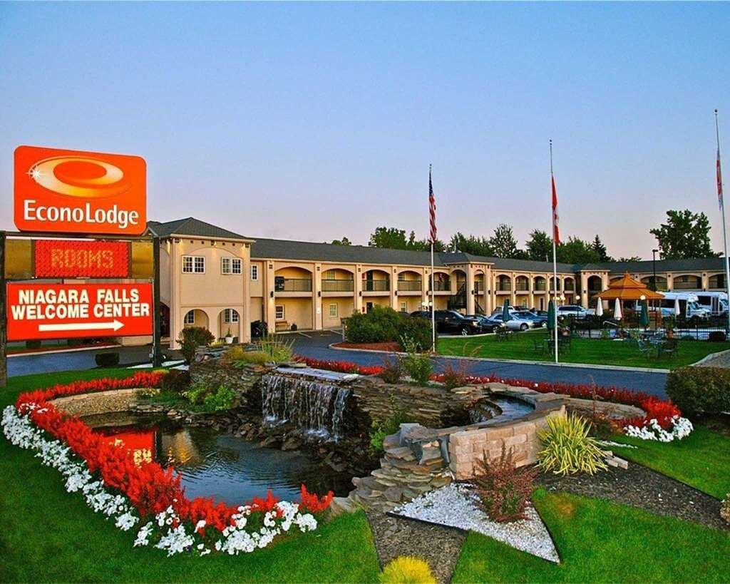 ECONO LODGE AT THE FALLS NORTH Tarifs 2024 Et 13 Avis   Hotel Entrance 