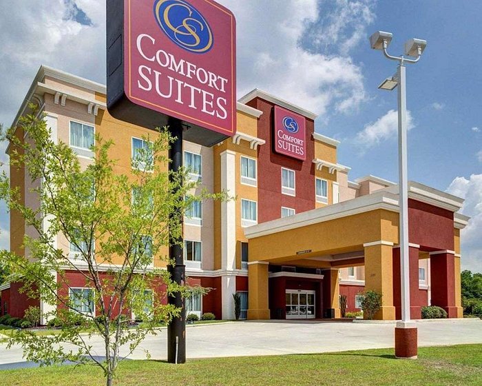 COMFORT SUITES 89 (̶1̶0̶2̶) Updated 2023 Prices & Hotel Reviews