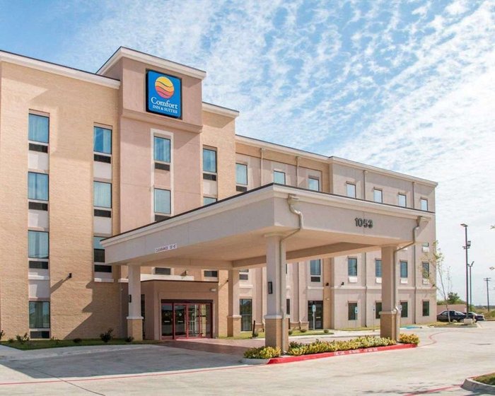 COMFORT INN & SUITES SAN MARCOS $70 ($̶9̶4̶) - Prices & Hotel Reviews - TX