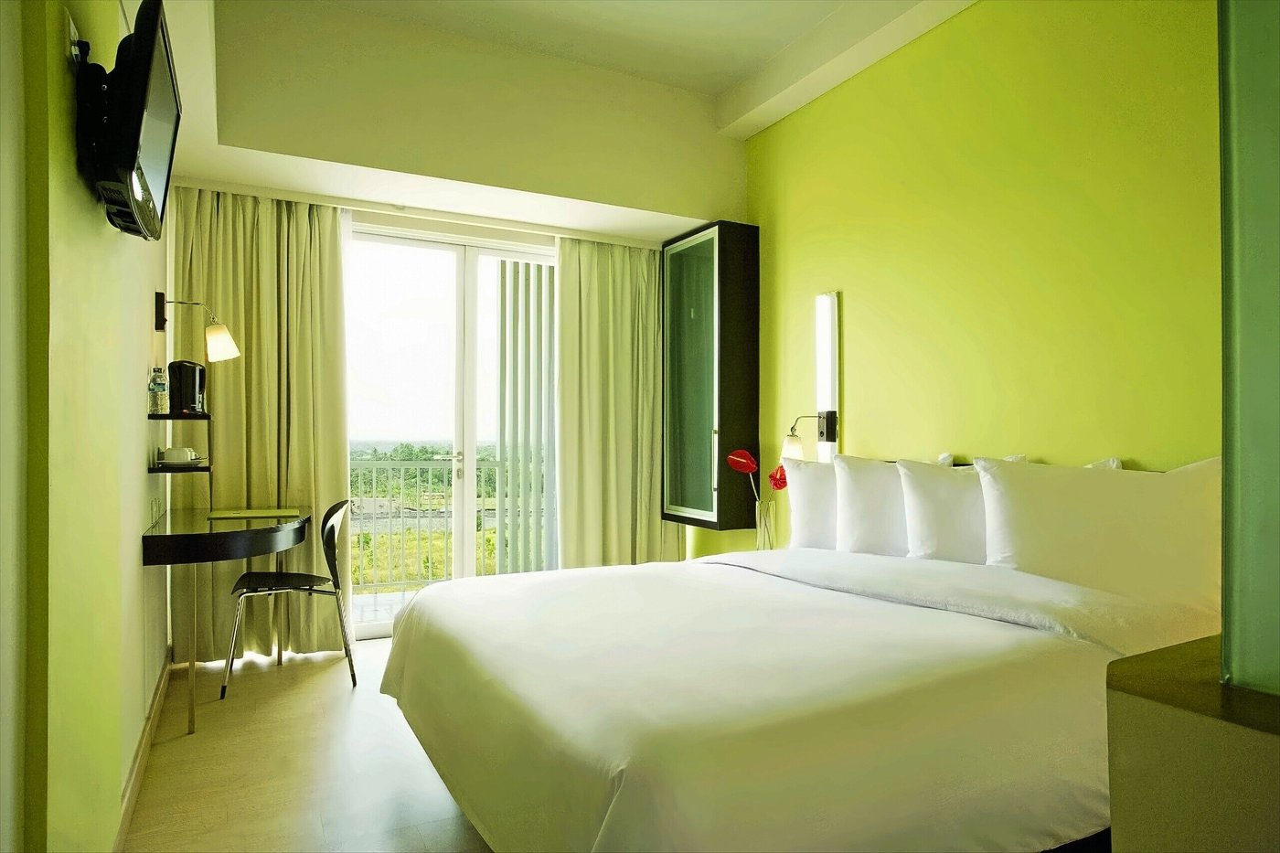 HOTEL SANTIKA BSD CITY SERPONG (Indonesia) Ulasan & Perbandingan