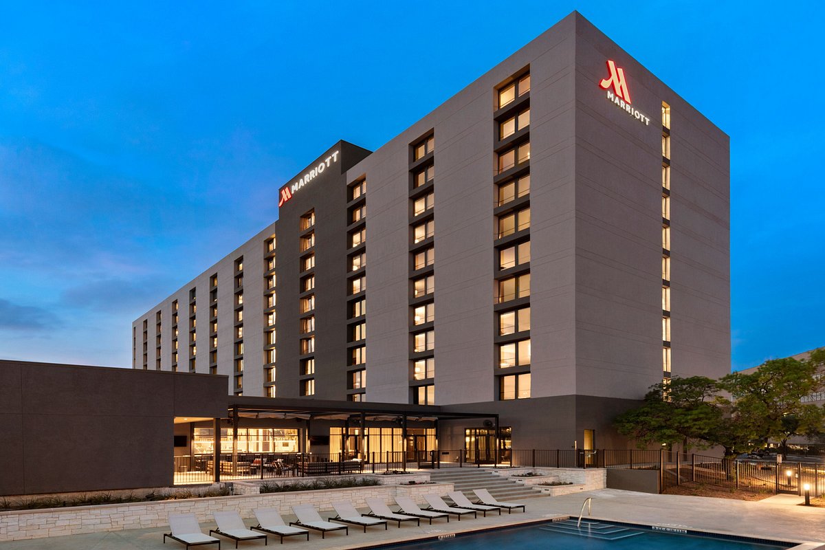 50+ Hotels near Castle Hills, TX