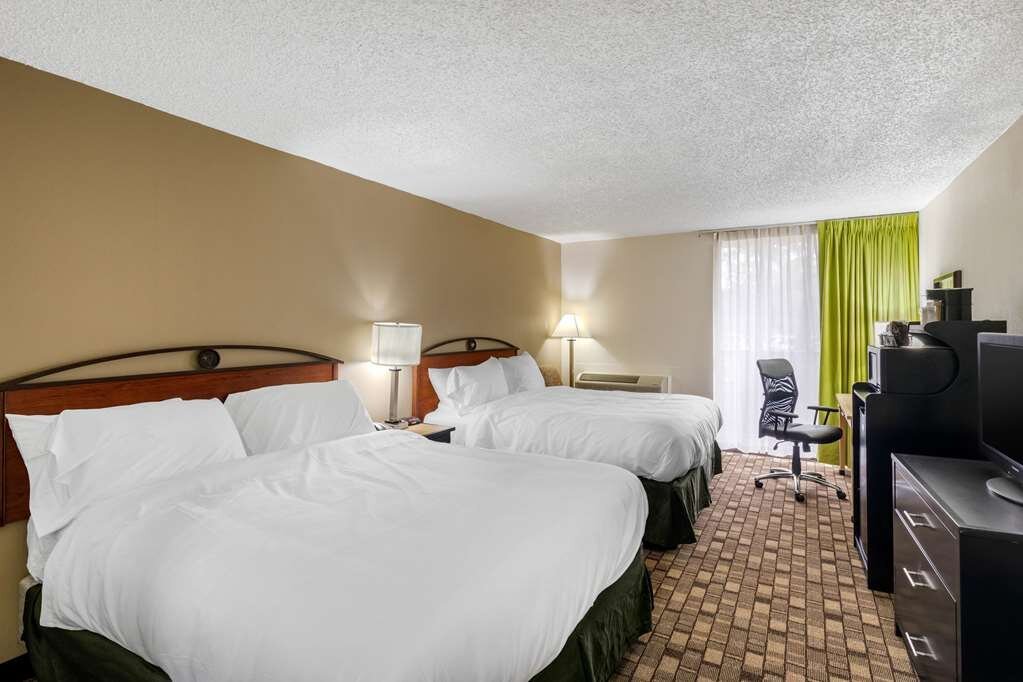 QUALITY INN TYLER - LINDALE - Updated 2024 Prices & Hotel Reviews (TX)
