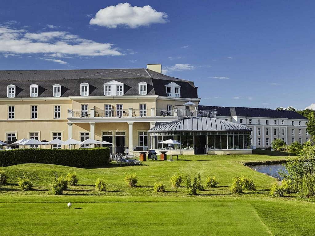 Mercure Chantilly Resort &amp; Conventions, hôtel à Picardie