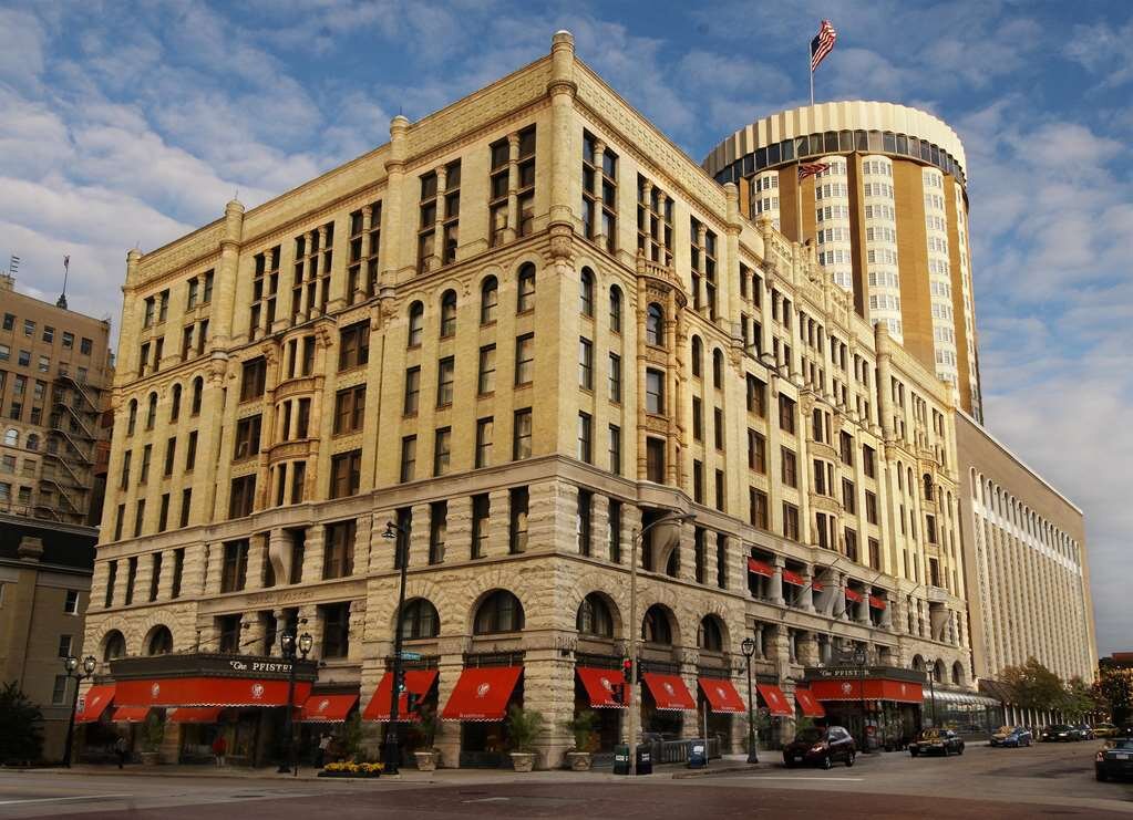 THE 10 BEST Hotels In Milwaukee WI 2024 From 61 Tripadvisor   Exterior View 