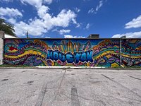 Houston Graffiti Building - Street Art Central –