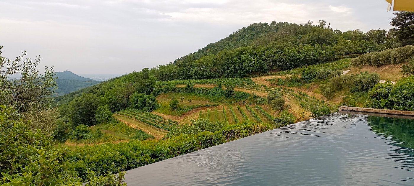 AGRITURISMO LE VOLPI - Prices & Farmhouse Reviews (Baone, Veneto, Italy) AGRITURISMO LE VOLPI - Prices &  Farmhouse Reviews... 
