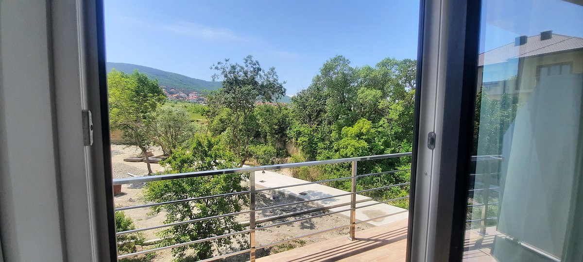 Dobriy Guest House, hotel, selo Kabardinka, Abrikosovaya ulitsa, 47 - Yandex Map