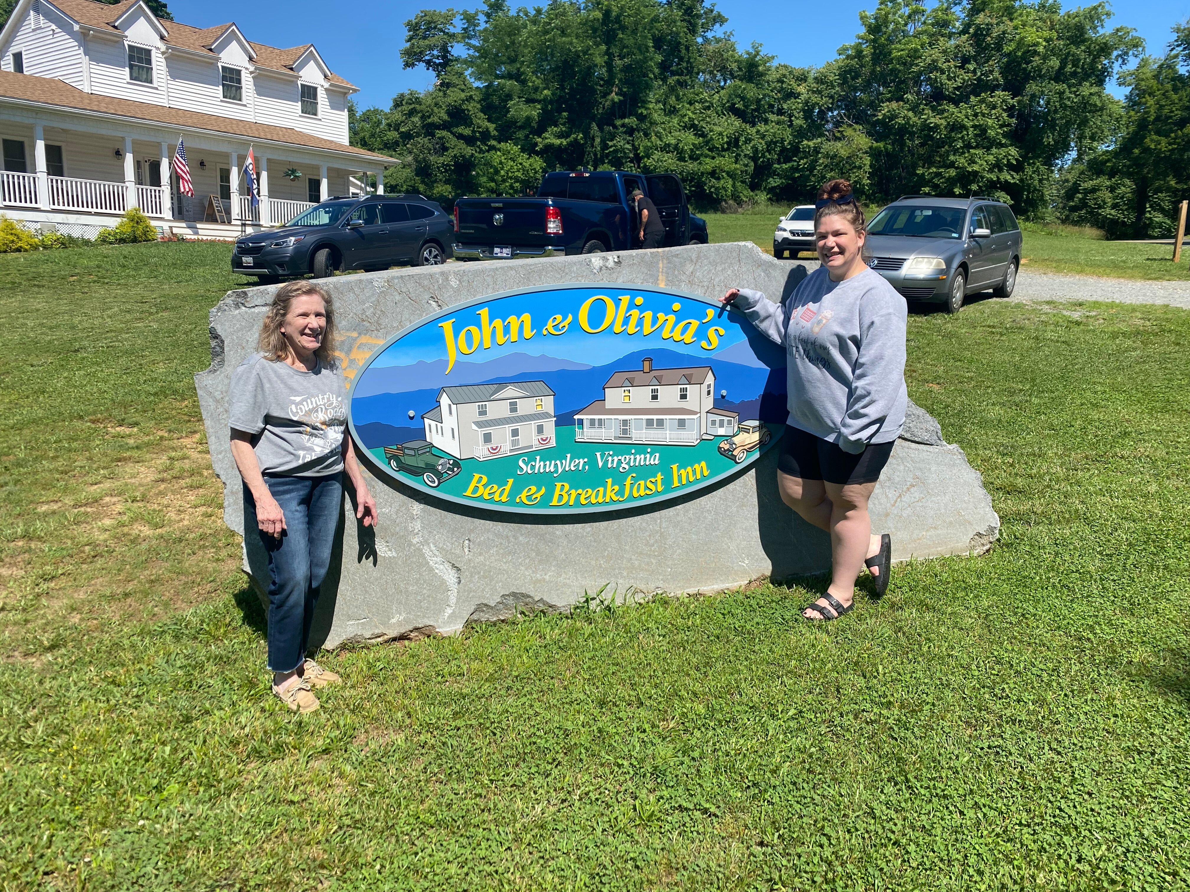 JOHN & OLIVIA'S BED & BREAKFAST - Updated 2022 B&B Reviews (Schuyler, VA)